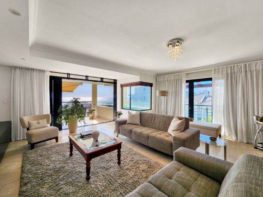 3 Bedroom Property for Sale in Sea Point Western Cape